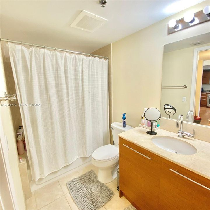 В аренду: $2,900 (2 спален, 2 ванн, 1165 Квадратных фут)