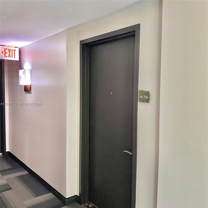 В аренду: $2,900 (2 спален, 2 ванн, 1165 Квадратных фут)