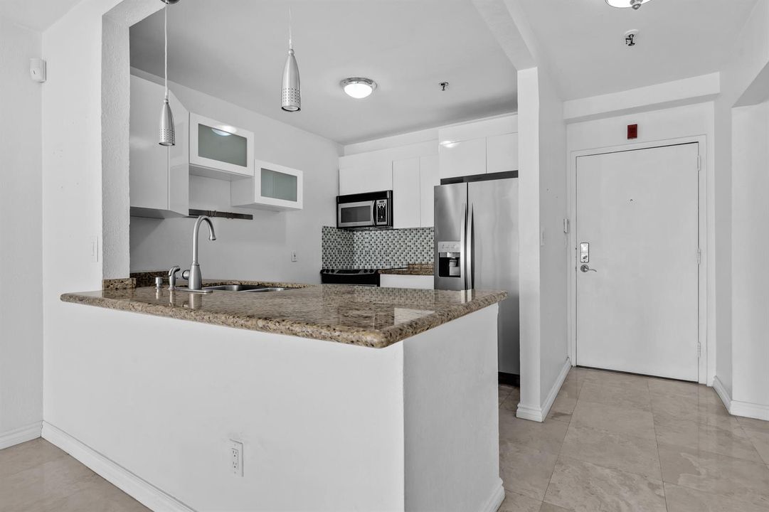 677NE24thSt#504-33