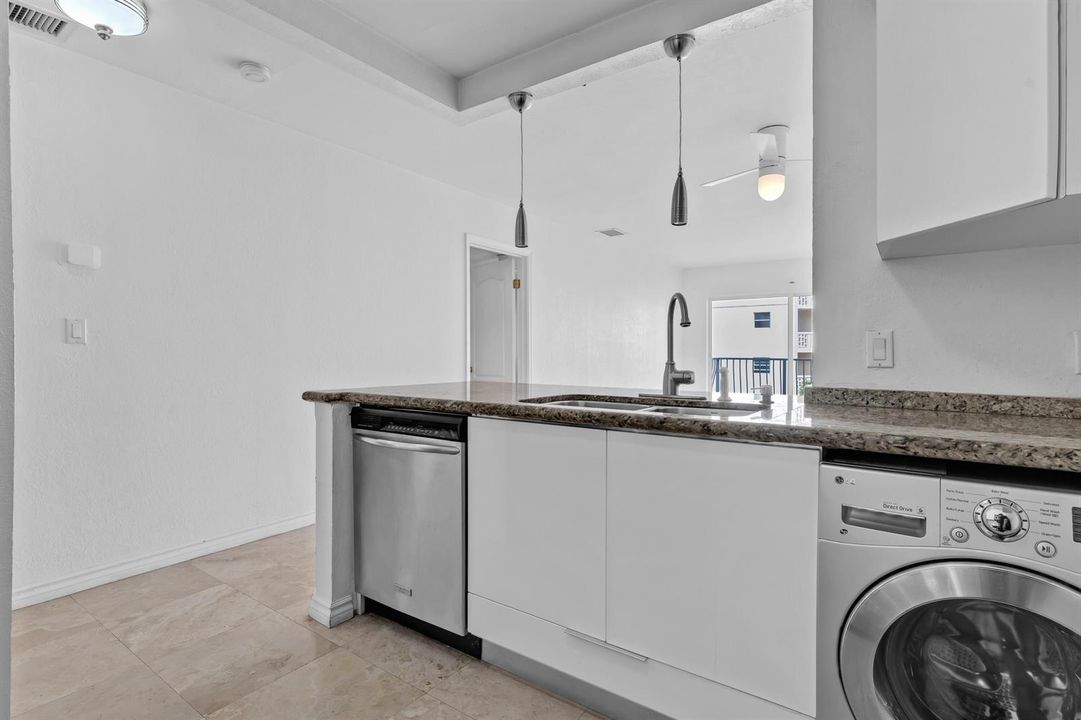 677NE24thSt#504-29