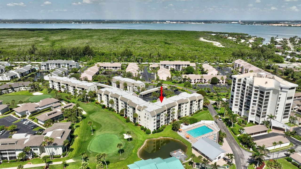 EXCELLENT ISLAND LOCATION