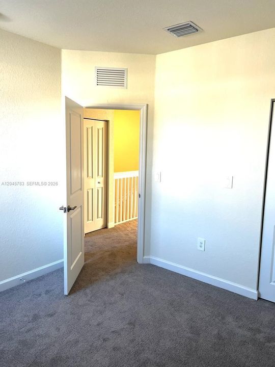 For Rent: $3,100 (3 beds, 2 baths, 1650 Square Feet)