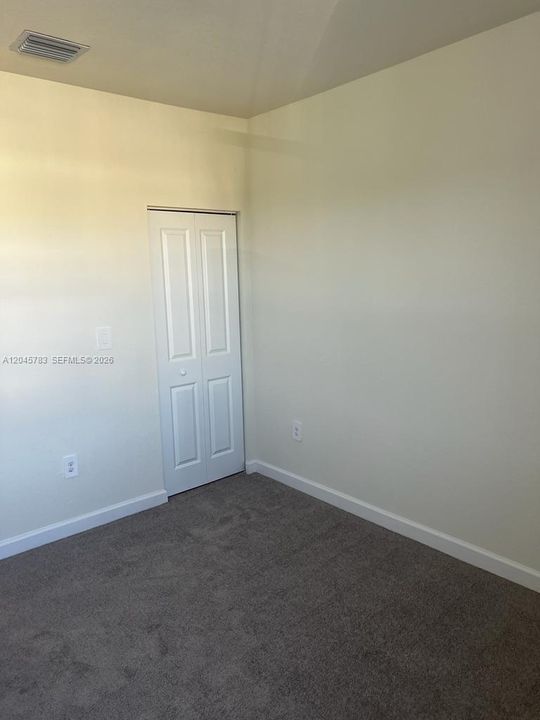 For Rent: $3,100 (3 beds, 2 baths, 1650 Square Feet)