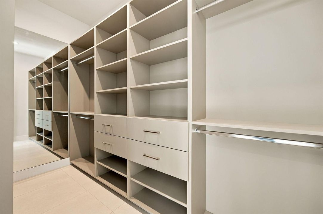 32-web-or-mls-1015-ne-3rd-st