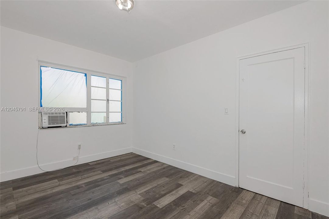 В аренду: $1,600 (1 спален, 1 ванн, 577 Квадратных фут)