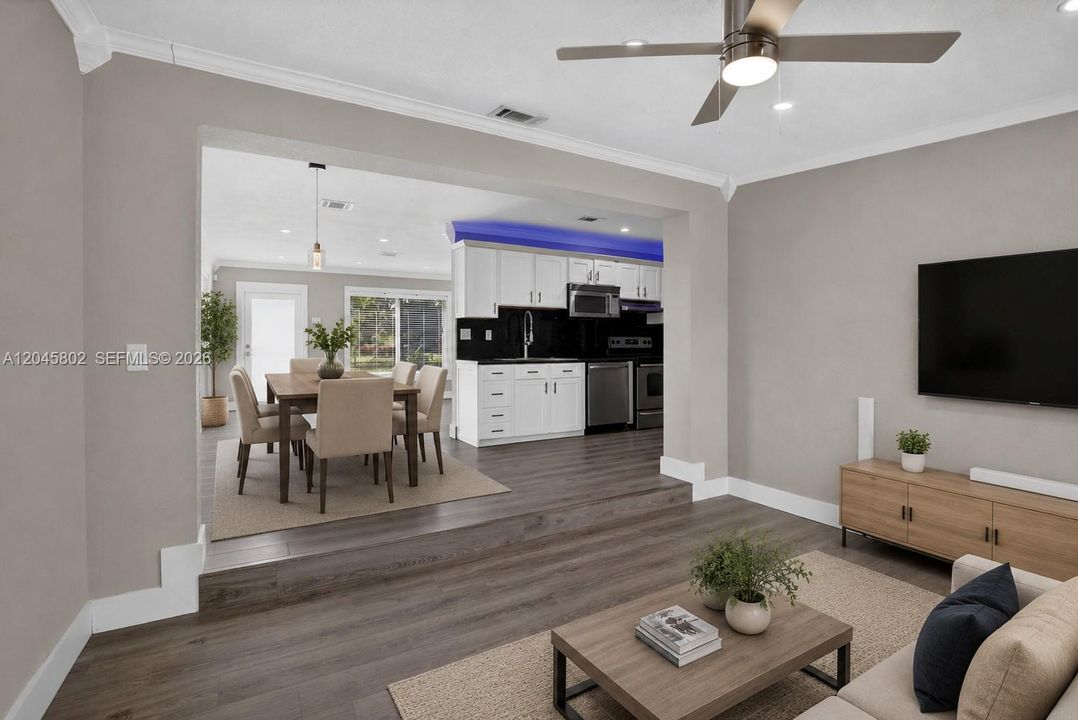 En Venta: $595,000 (3 camas, 2 baños, 1430 Pies cuadrados)