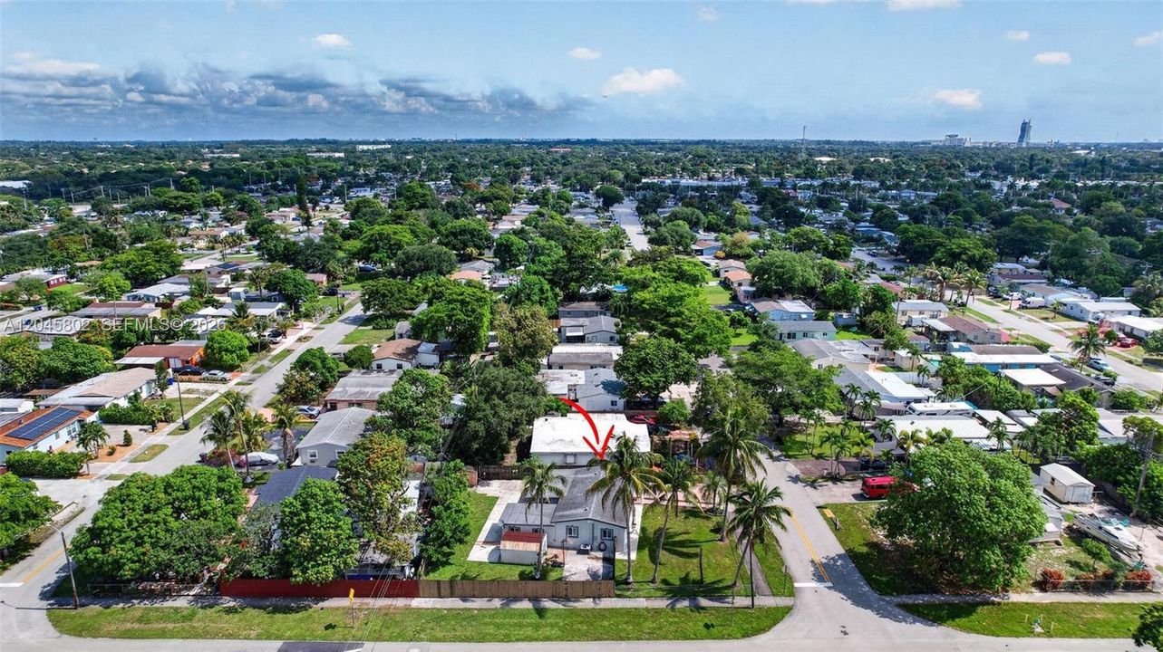 En Venta: $595,000 (3 camas, 2 baños, 1430 Pies cuadrados)