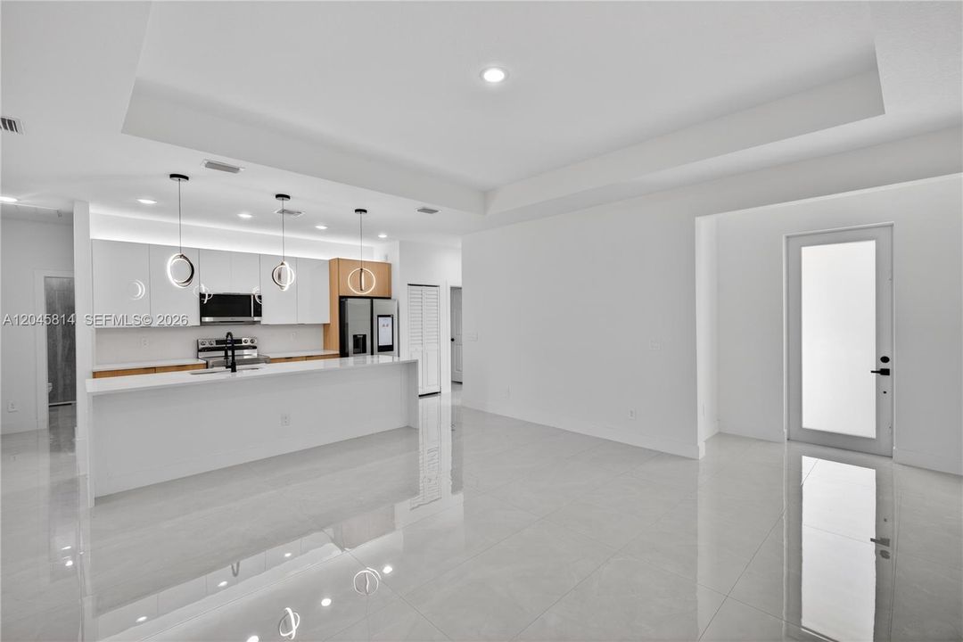En Venta: $328,000 (4 camas, 2 baños, 0 Pies cuadrados)