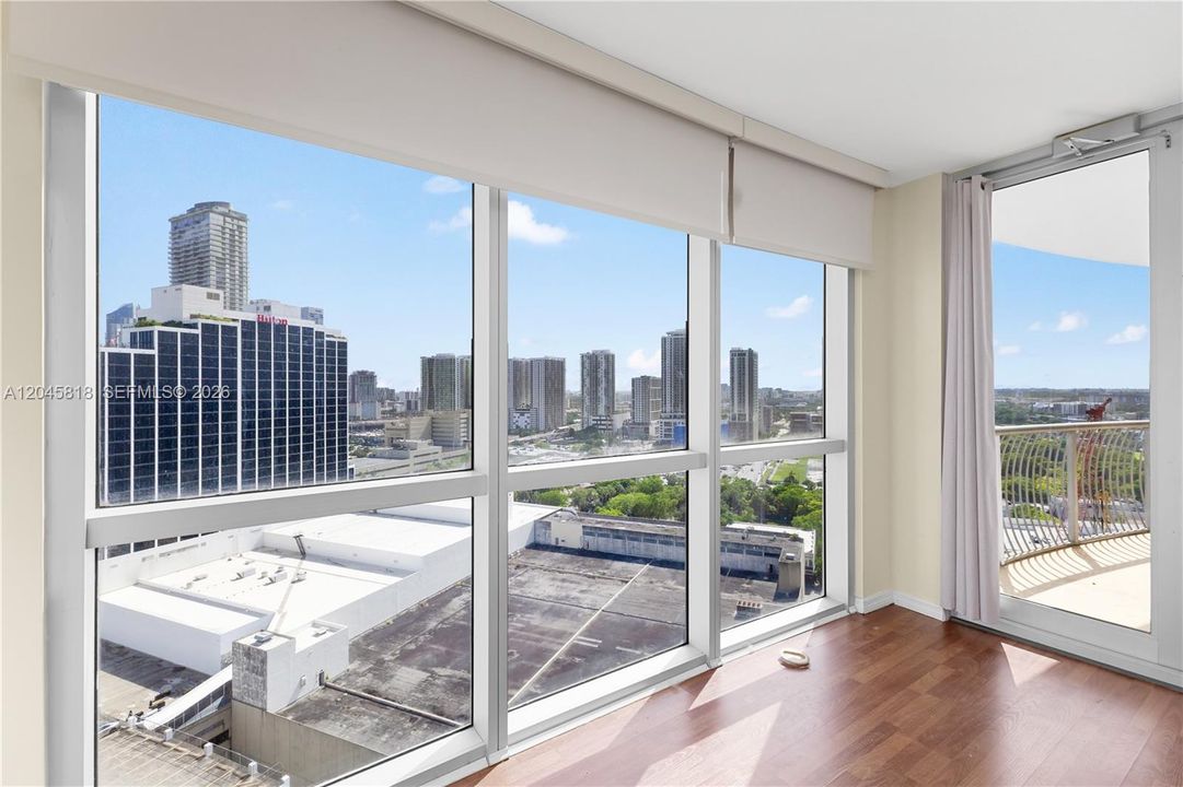 En Venta: $499,000 (2 camas, 2 baños, 1048 Pies cuadrados)