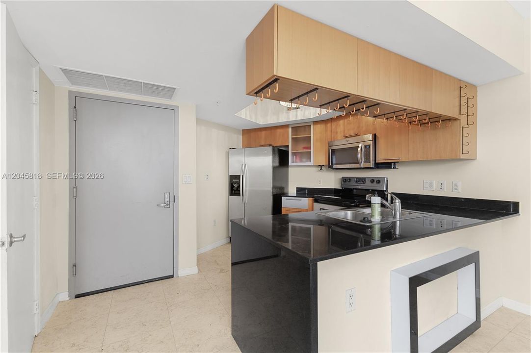 En Venta: $499,000 (2 camas, 2 baños, 1048 Pies cuadrados)