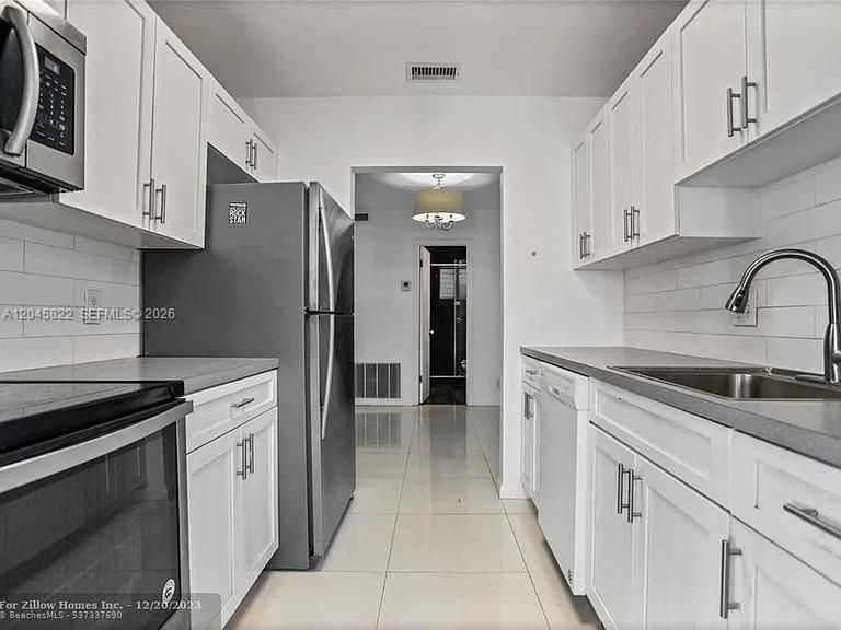 В аренду: $1,800 (1 спален, 1 ванн, 655 Квадратных фут)