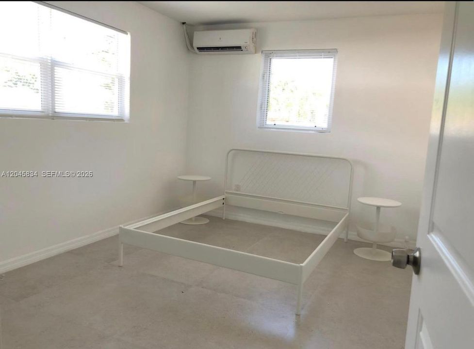 Недавно арендовано: $1,700 (1 спален, 1 ванн, 600 Квадратных фут)