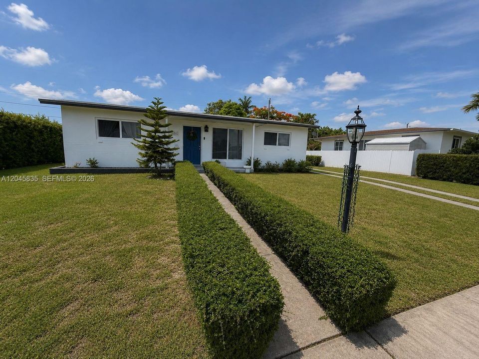 В аренду: $2,800 (3 спален, 2 ванн, 1334 Квадратных фут)