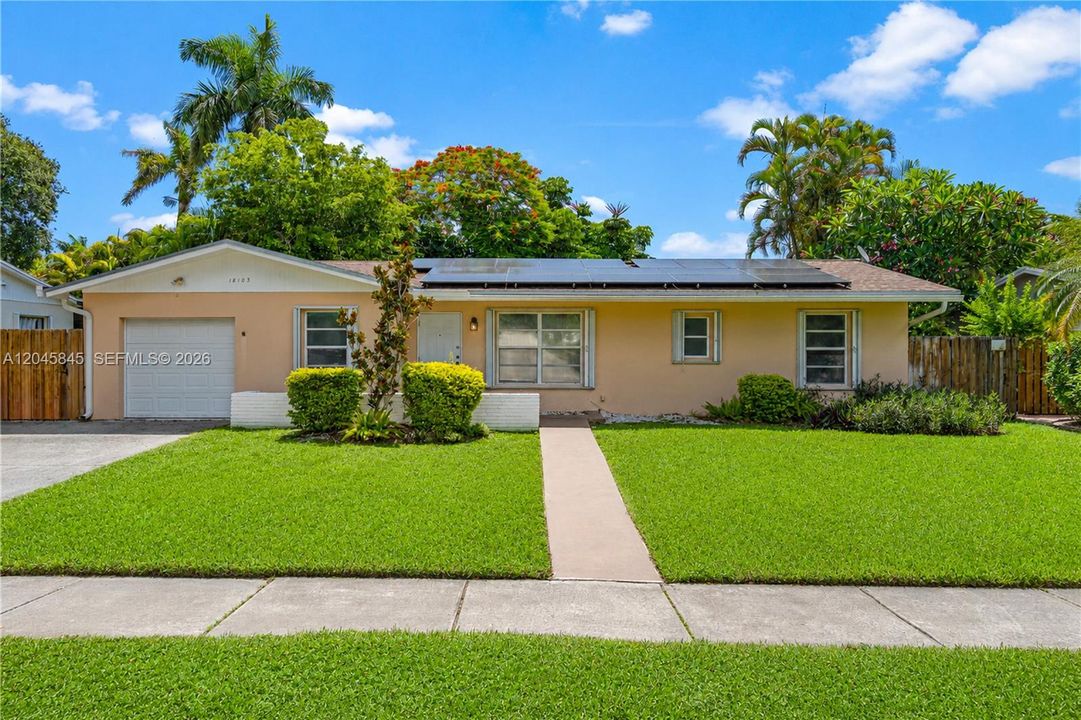 For Sale: $825,000 (3 beds, 2 baths, 1513 Square Feet)