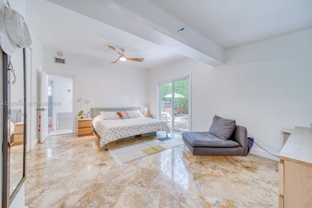 For Rent: $6,500 (4 beds, 2 baths, 1799 Square Feet)