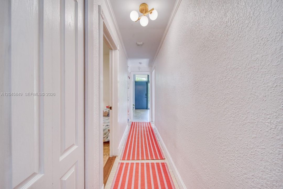 For Rent: $6,500 (4 beds, 2 baths, 1799 Square Feet)