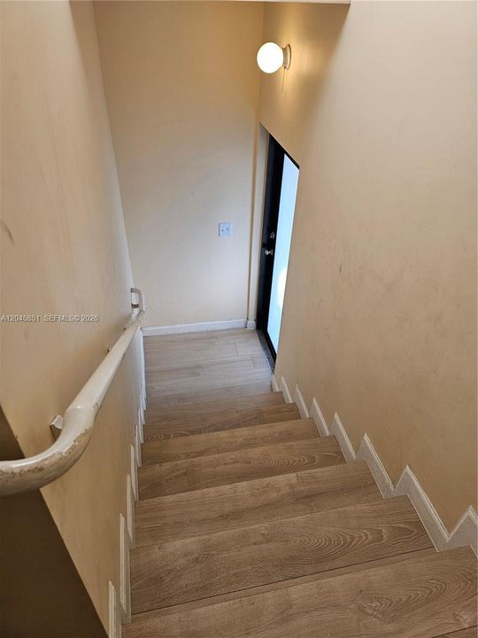 В аренду: $2,695 (4 спален, 2 ванн, 1500 Квадратных фут)