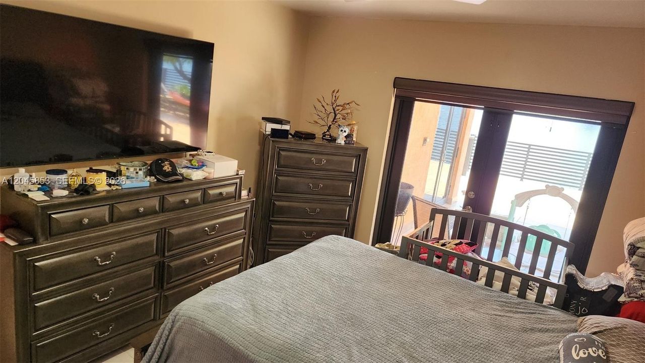 В аренду: $3,500 (3 спален, 2 ванн, 1700 Квадратных фут)