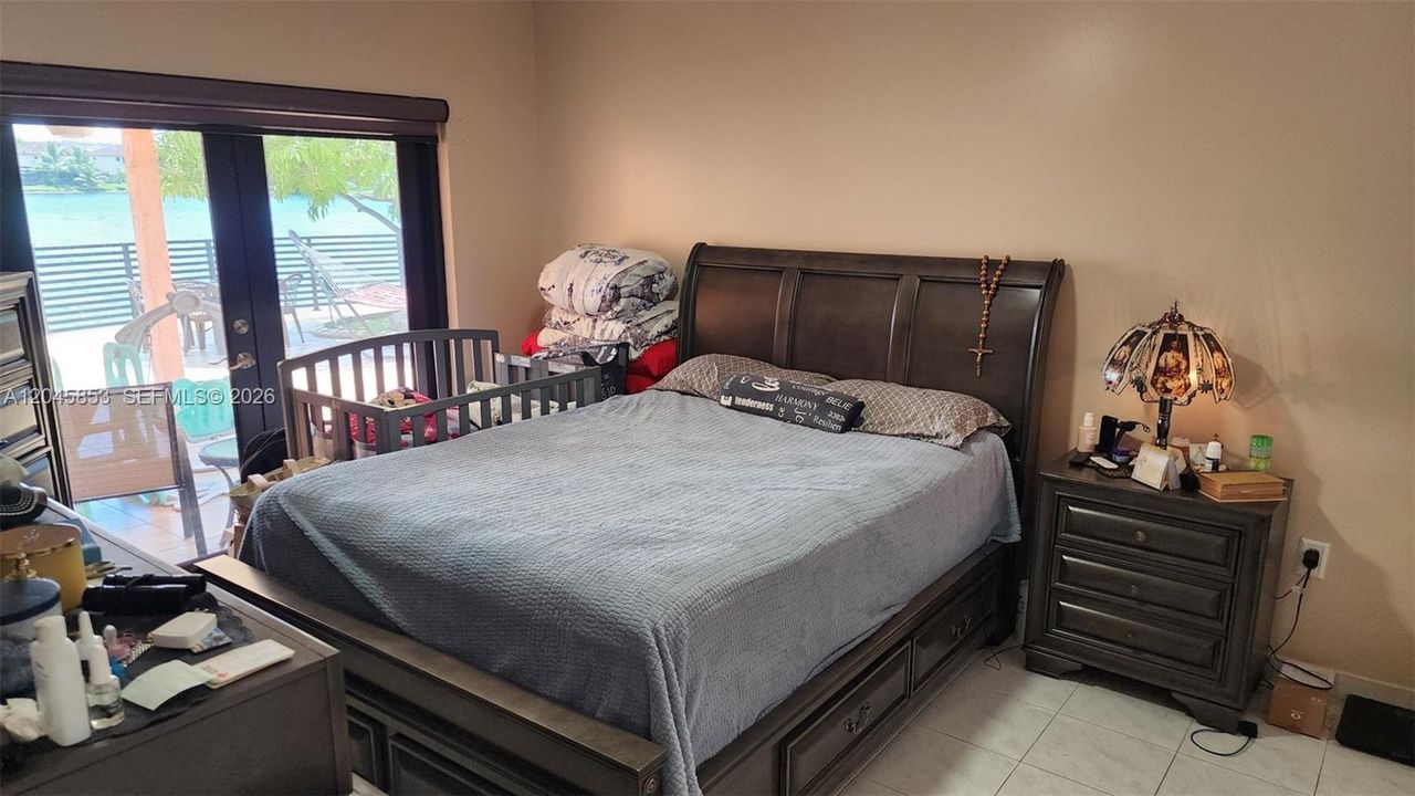 В аренду: $3,500 (3 спален, 2 ванн, 1700 Квадратных фут)