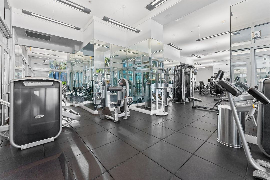 Full gym