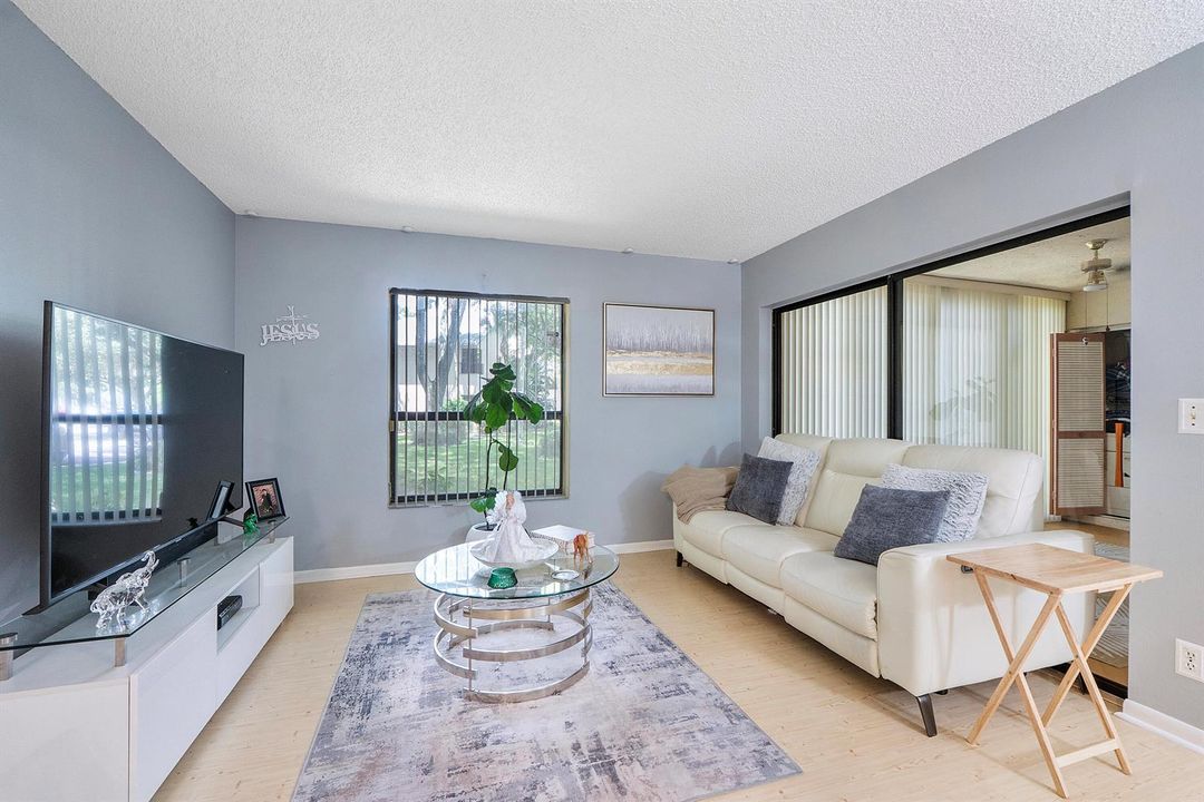 3407 Nw 47th Ave_005