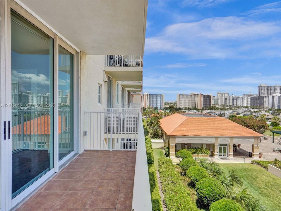 На продажу: $750,000 (3 спален, 2 ванн, 1510 Квадратных фут)