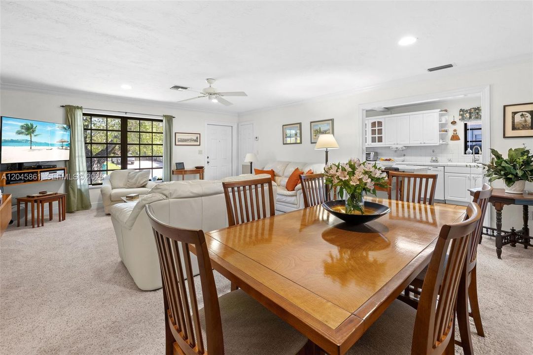For Sale: $575,000 (3 beds, 2 baths, 1472 Square Feet)