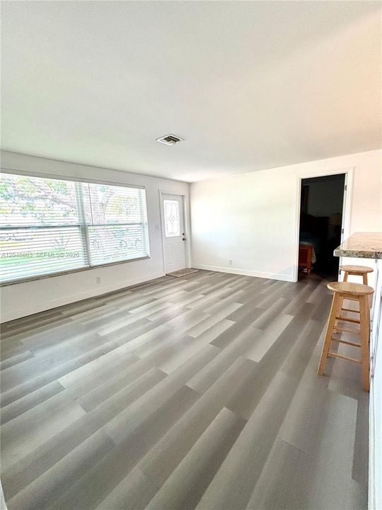 En Renta: $3,100 (3 camas, 1 baños, 1209 Pies cuadrados)