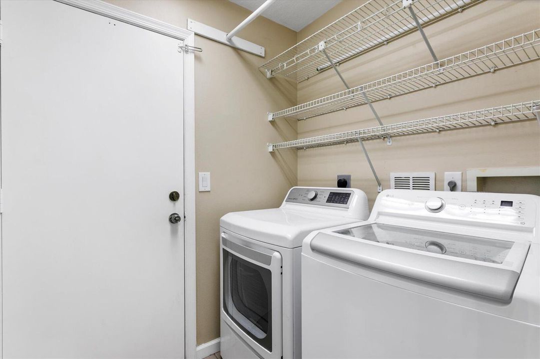 26-Laundry Room