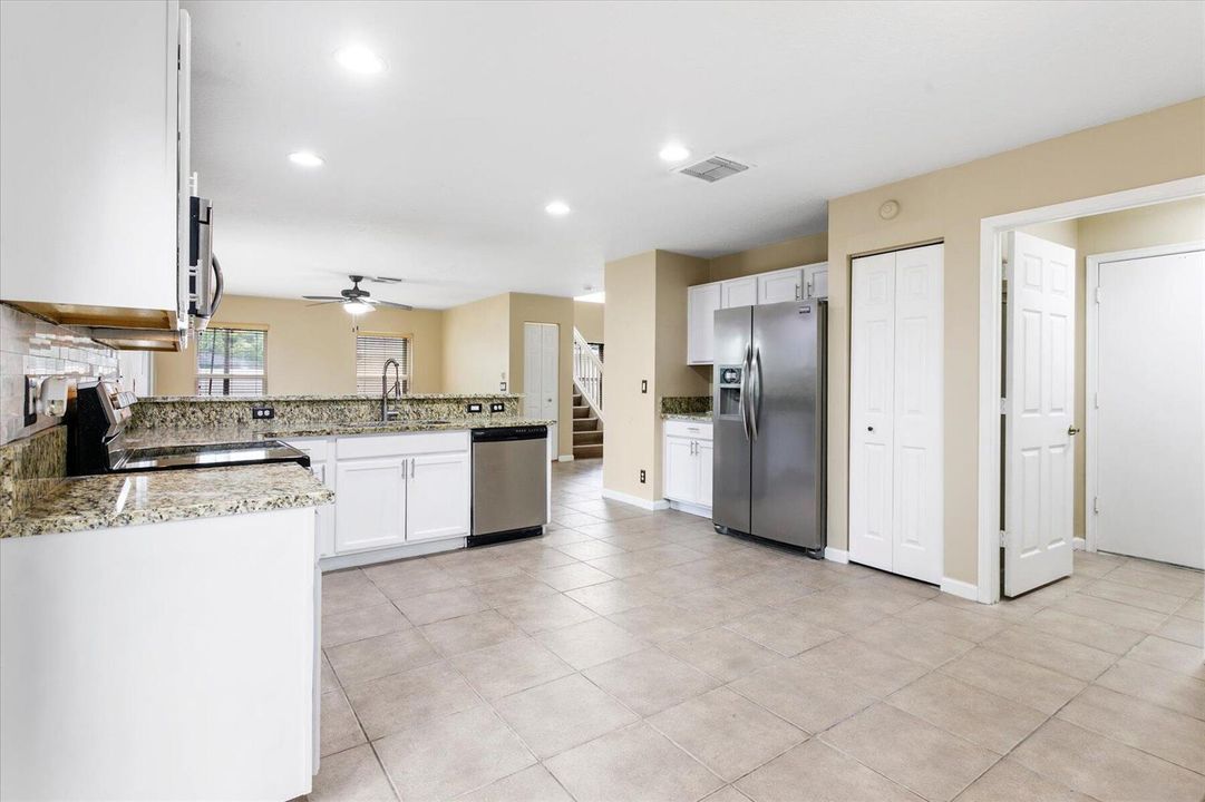 03-Kitchen