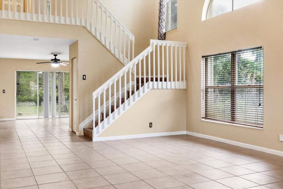 10-Living area
