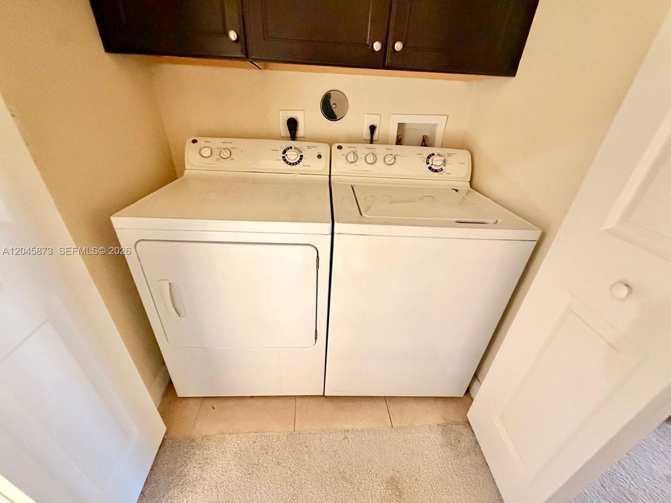 For Rent: $4,100 (3 beds, 2 baths, 1783 Square Feet)