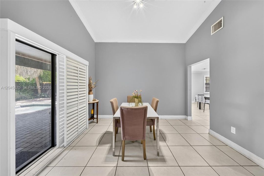 For Sale: $615,000 (3 beds, 2 baths, 1764 Square Feet)