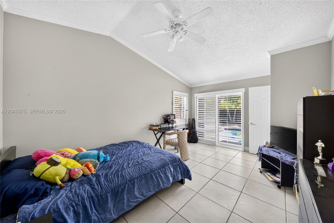 For Sale: $615,000 (3 beds, 2 baths, 1764 Square Feet)