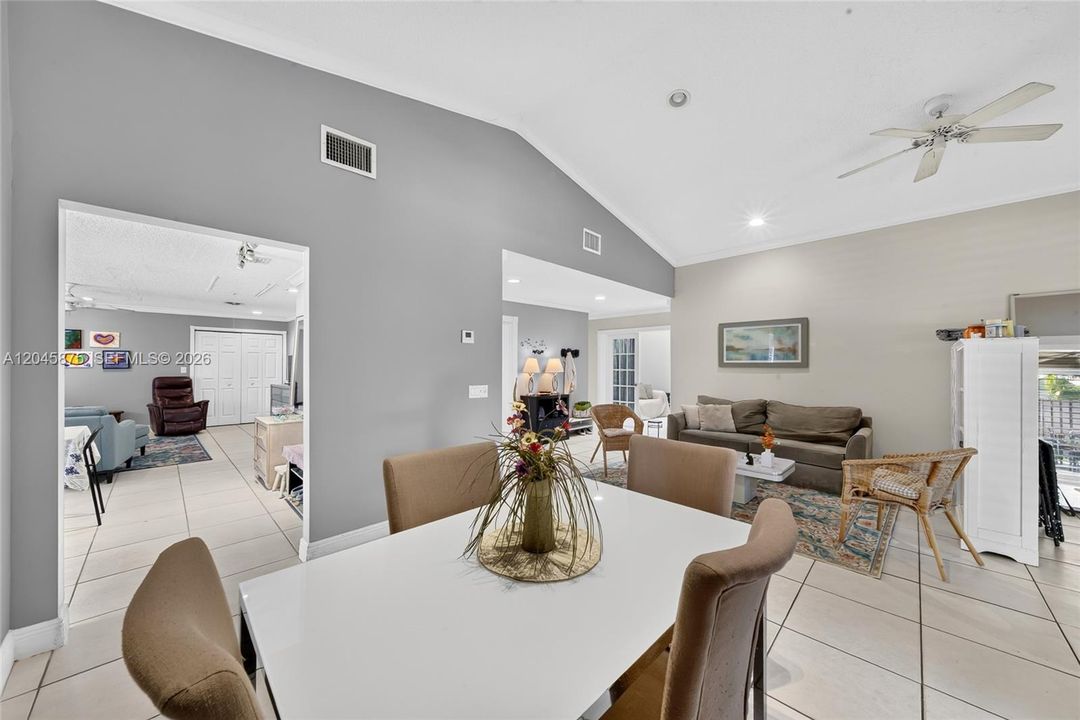 For Sale: $615,000 (3 beds, 2 baths, 1764 Square Feet)