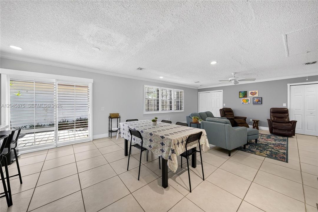 For Sale: $615,000 (3 beds, 2 baths, 1764 Square Feet)