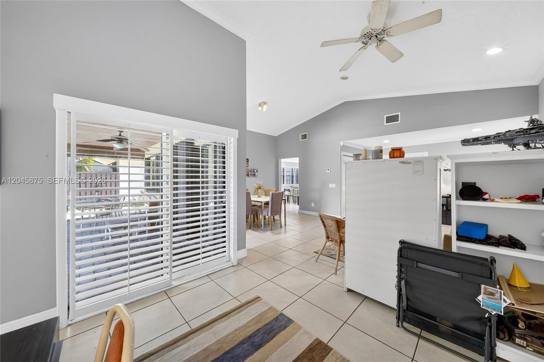 For Sale: $615,000 (3 beds, 2 baths, 1764 Square Feet)