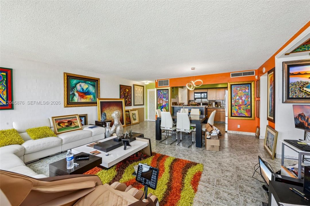 В аренду: $2,850 (2 спален, 2 ванн, 1188 Квадратных фут)