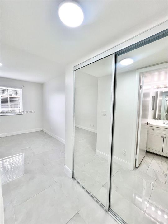В аренду: $2,400 (2 спален, 2 ванн, 1097 Квадратных фут)