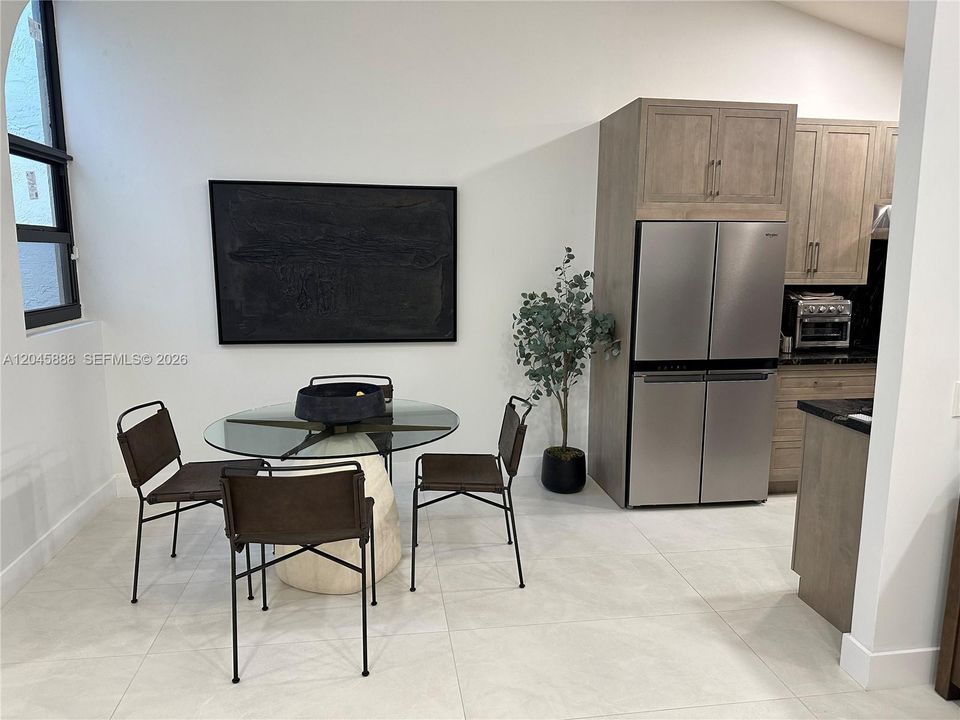 For Rent: $4,500 (3 beds, 2 baths, 1438 Square Feet)
