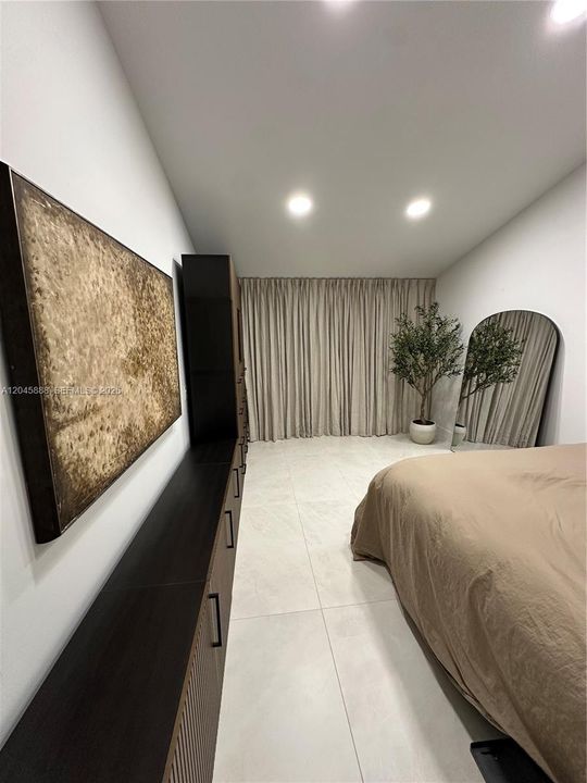 For Rent: $4,500 (3 beds, 2 baths, 1438 Square Feet)