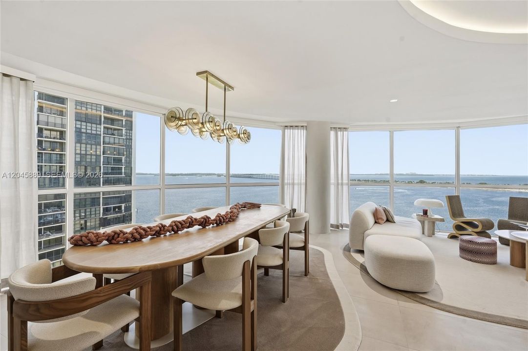 For Sale: $2,150,000 (3 beds, 3 baths, 2149 Square Feet)