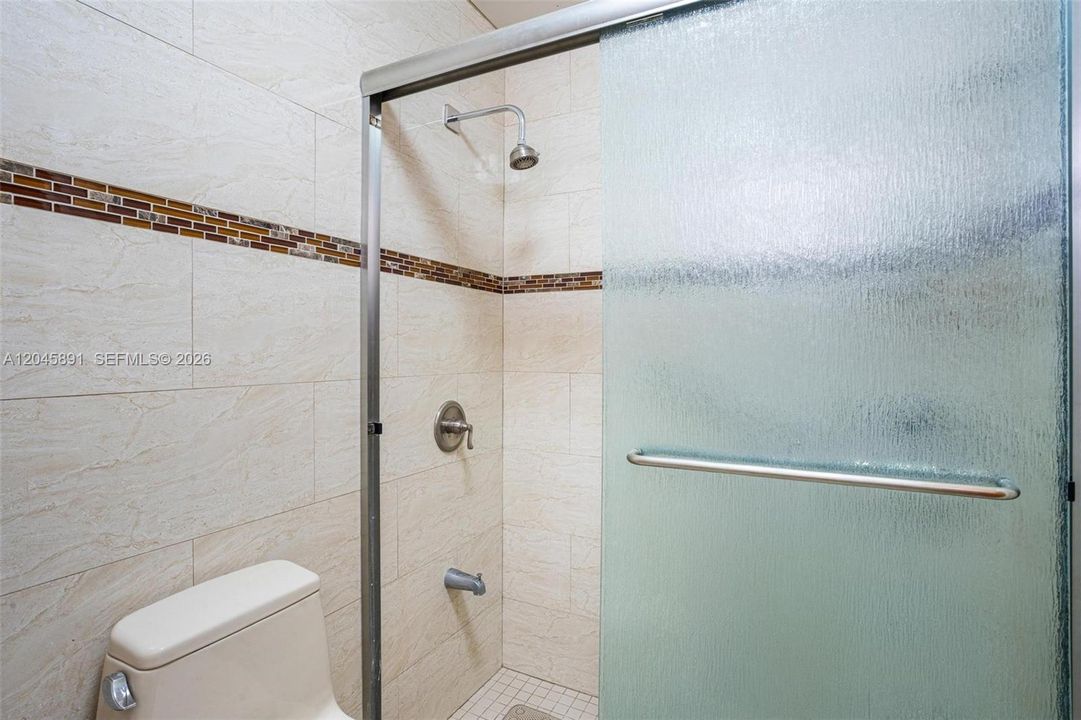 For Sale: $699,900 (3 beds, 2 baths, 1744 Square Feet)