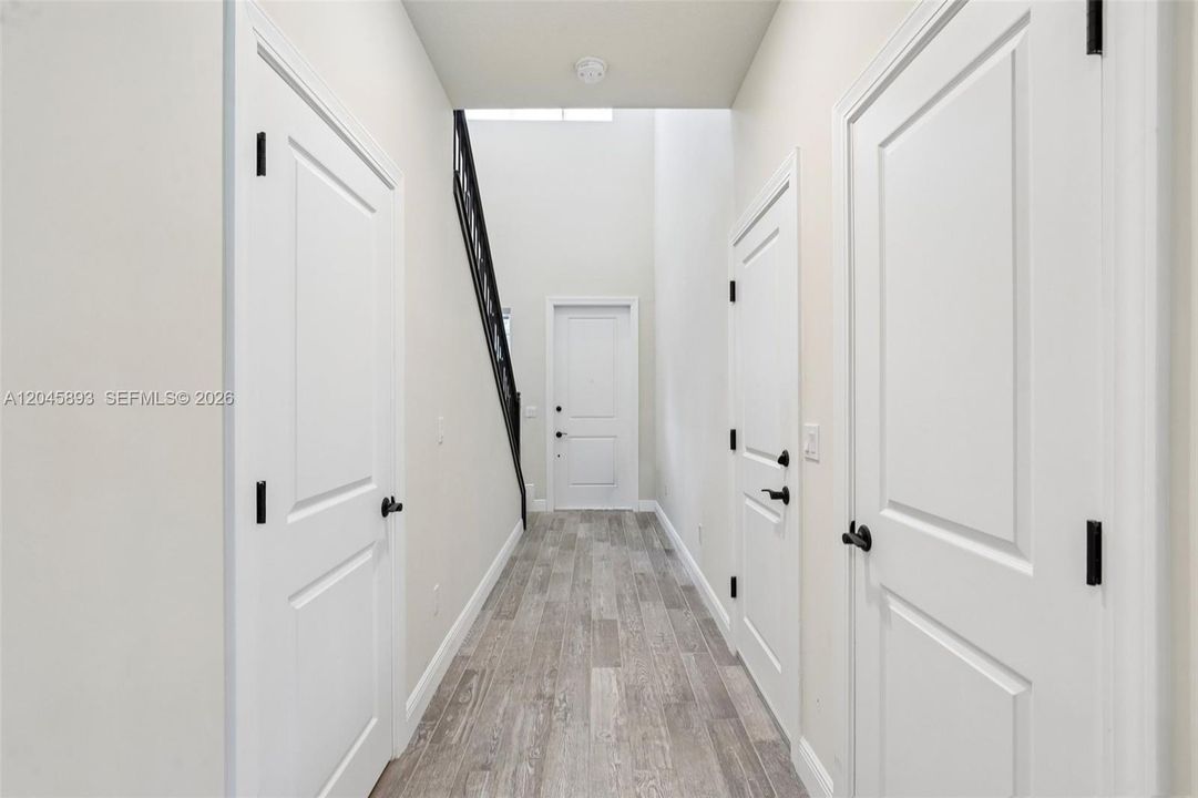 En Venta: $825,000 (3 camas, 2 baños, 1881 Pies cuadrados)