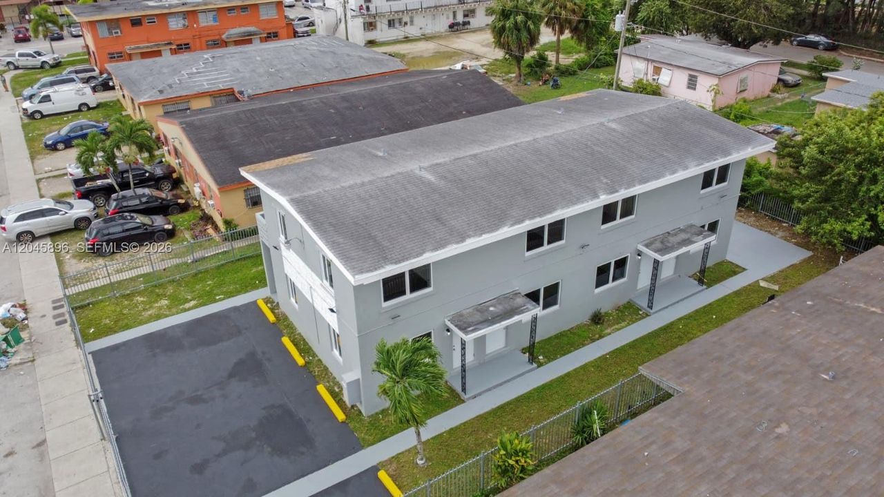 En Renta: $2,200 (2 camas, 1 baños, 774 Pies cuadrados)