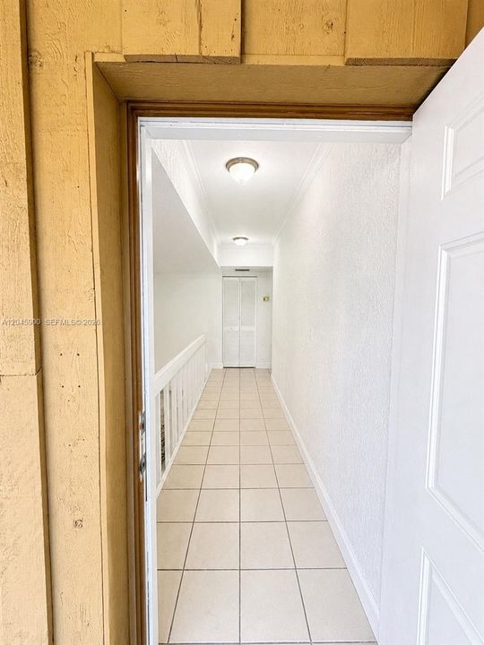 For Rent: $1,700 (2 beds, 2 baths, 1100 Square Feet)
