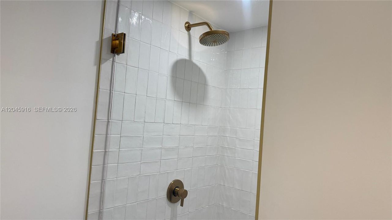 В аренду: $5,800 (1 спален, 2 ванн, 786 Квадратных фут)