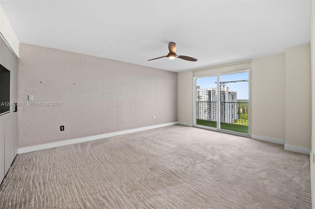 For Sale: $499,000 (2 beds, 2 baths, 1666 Square Feet)