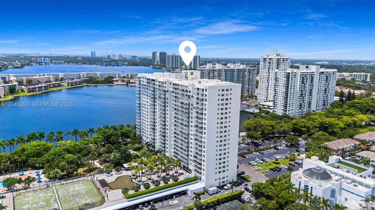 For Sale: $499,000 (2 beds, 2 baths, 1666 Square Feet)