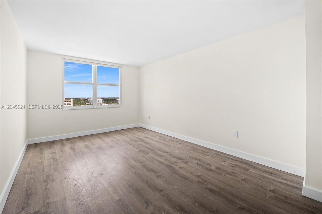 For Sale: $499,000 (2 beds, 2 baths, 1666 Square Feet)